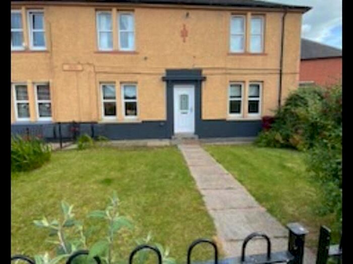 2 Bedroom Flat To Rent In Hillside Cresent, Hamilton, ML3