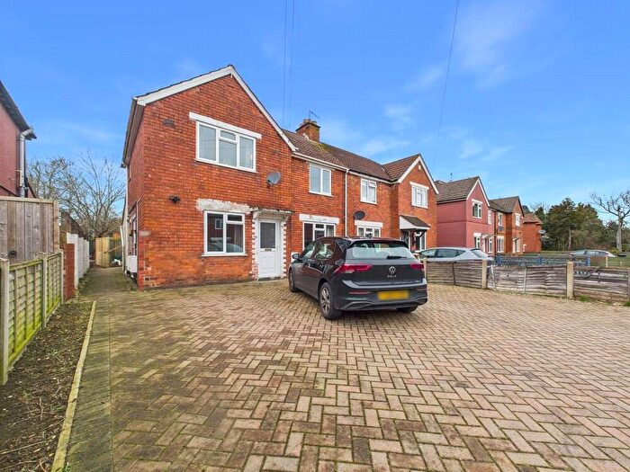 4 Bedroom Apartment For Sale In Henley Place, Gloucester, Gloucestershire, GL1