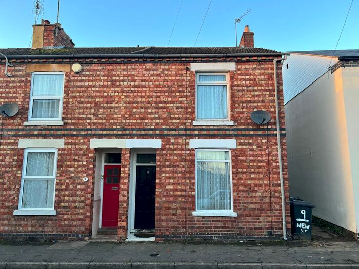 2 Bedroom End Of Terrace House To Rent In New Street, Wellingborough NN8