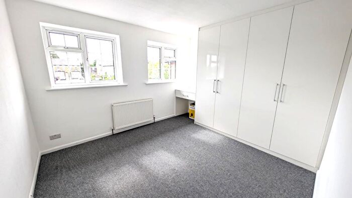 3 Bedroom Terraced House To Rent In Woodhouse Close, Hayes, Middlesex, UB3