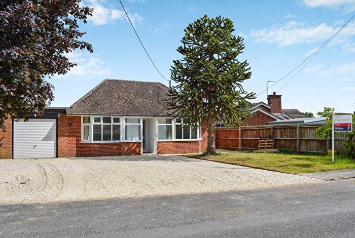 3 Bedroom Detached House To Rent In Begbroke Lane, Begbroke, Kidlington, OX5