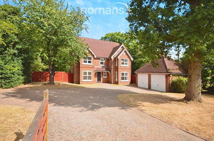 5 Bedroom Detached House To Rent In Grangewood, Wexham, SL3