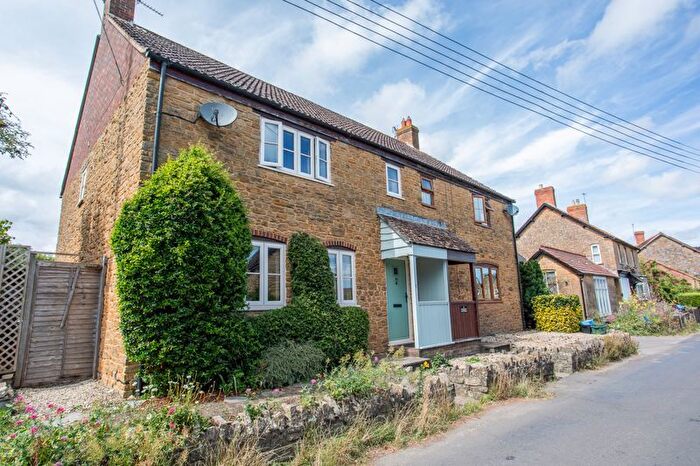 3 Bedroom Semi-Detached House For Sale In Folly Road, Kingsbury Episcopi, Martock, TA12