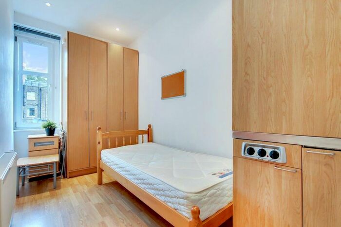 Studio To Rent In Southwell Gardens, South Kensington, SW7