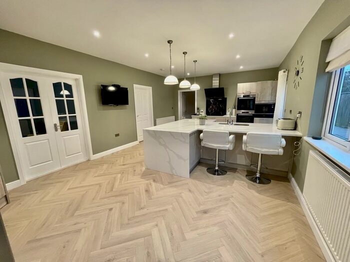 5 Bedroom Detached House For Sale In Swindlers Drove, Spalding, PE12