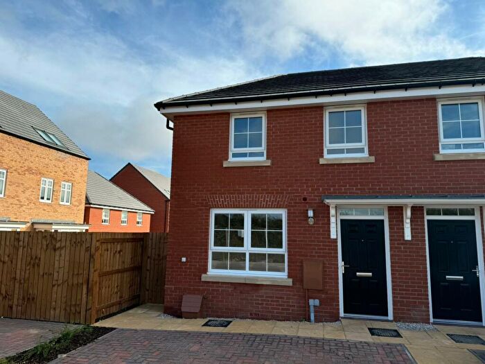3 Bedroom House To Rent In Ringlet Close, Worksop, S81