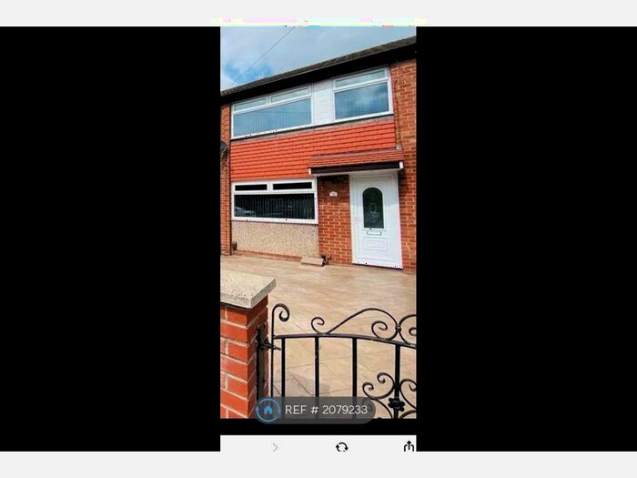 3 Bedroom Terraced House To Rent In Olwen Crescent, Stockport, SK5