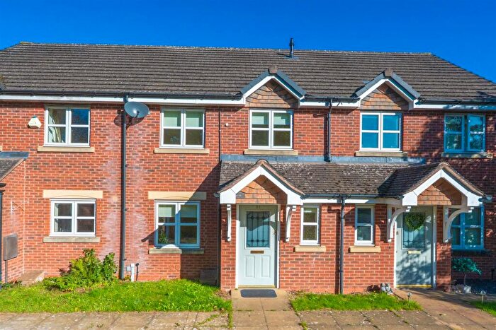 3 Bedroom Terraced House To Rent In Tutnall Drive, Hockley Heath, Solihull, B94