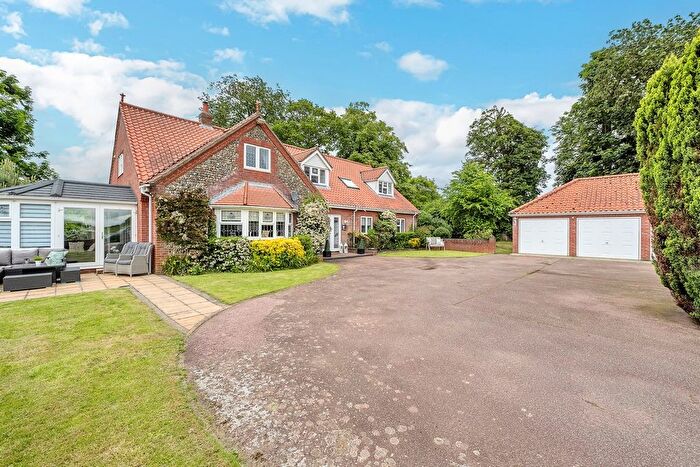 6 Bedroom Detached House For Sale In Long Green, Wortham, Diss, IP22