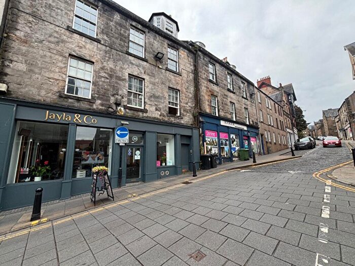 1 Bedroom Flat To Rent In Baker Street, Stirling Town, Stirling, FK8