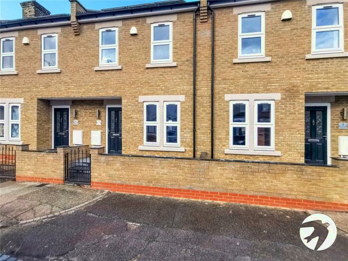 3 Bedroom Terraced House To Rent In Marmadon Road, London, SE18