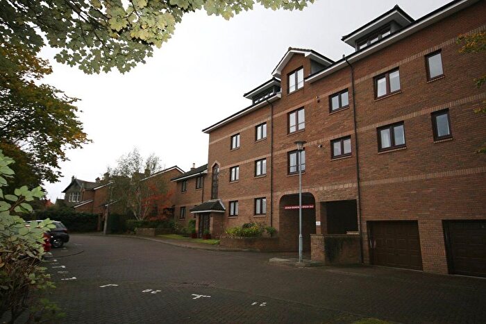 2 Bedroom Flat To Rent In Granton Road, Trinity, Edinburgh, EH5