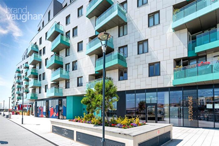 2 Bedroom Flat To Rent In The Boardwalk, Brighton Marina Village, Brighton, East Sussex, BN2