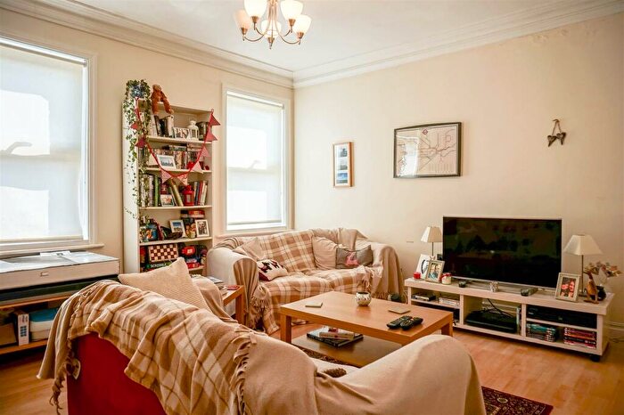 1 Bedroom Flat To Rent In Stanmore Road, Leeds, LS4