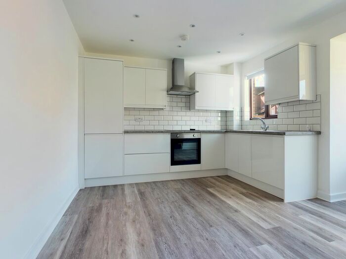 1 Bedroom Semi-Detached House To Rent In Farnefold Road, Steyning BN44