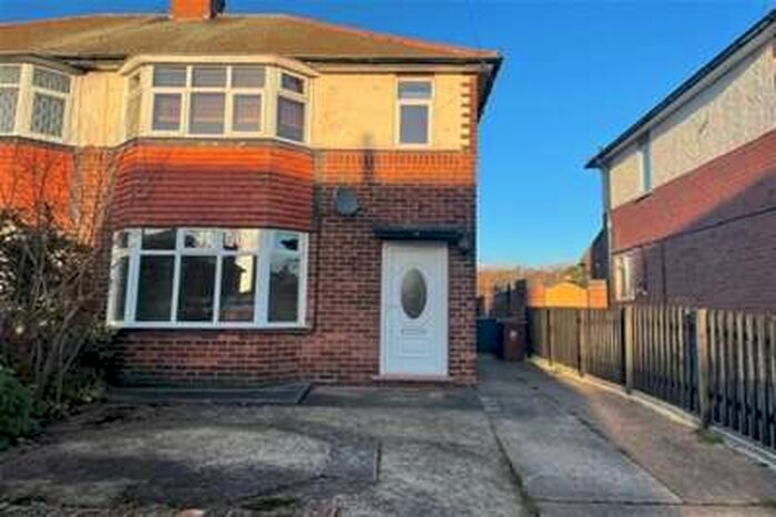 3 Bedroom House To Rent In Hillsway Crescent, Mansfield, NG18
