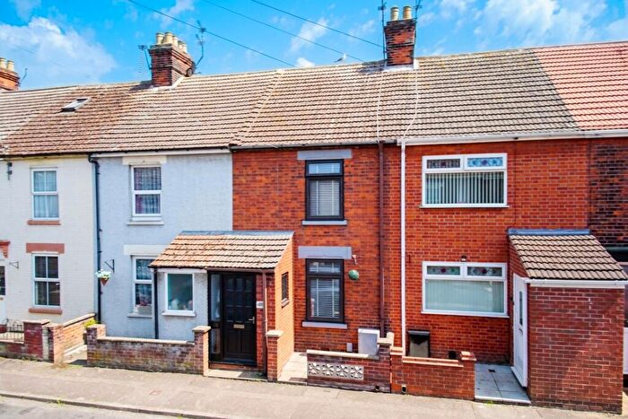 3 Bedroom Terraced House For Sale In Palgrave Road, Great Yarmouth, NR30