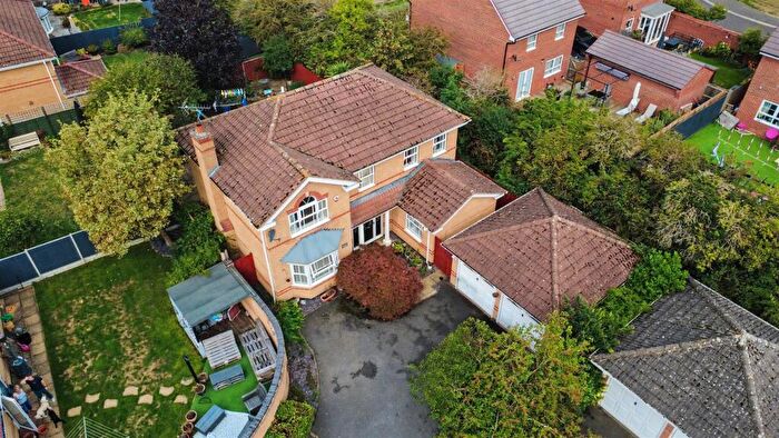 4 Bedroom Detached House For Sale In Damson Close, Thrapston, NN14