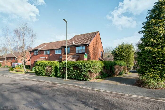 1 Bedroom Semi-Detached House To Rent In The Chase, Fareham, Hampshire, PO14