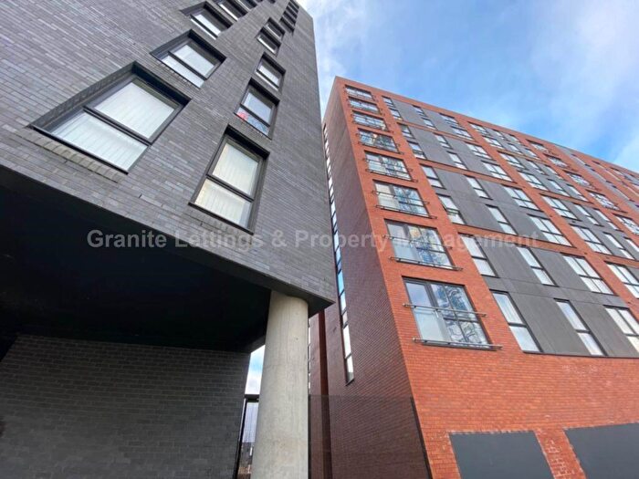 3 Bedroom Apartment To Rent In Lowry Wharf, The Riley Building, Derwent Street, Salford, M5