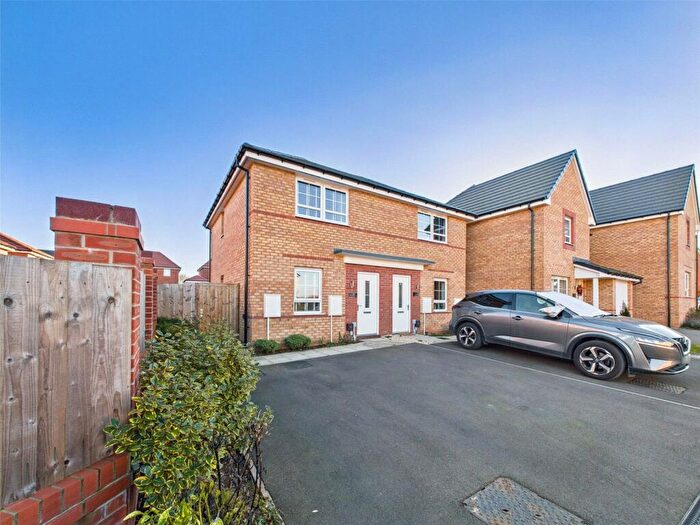 2 Bedroom Semi-Detached House For Sale In Harvest Mouse Hollow, Mansfield, Nottinghamshire, NG17