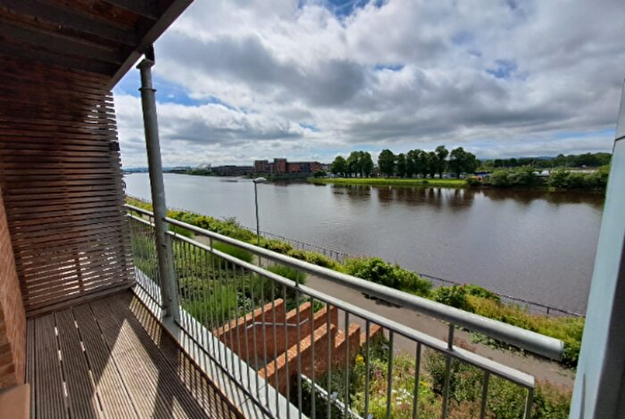 2 Bedroom Flat To Rent In /, Ellerslie Path, G14