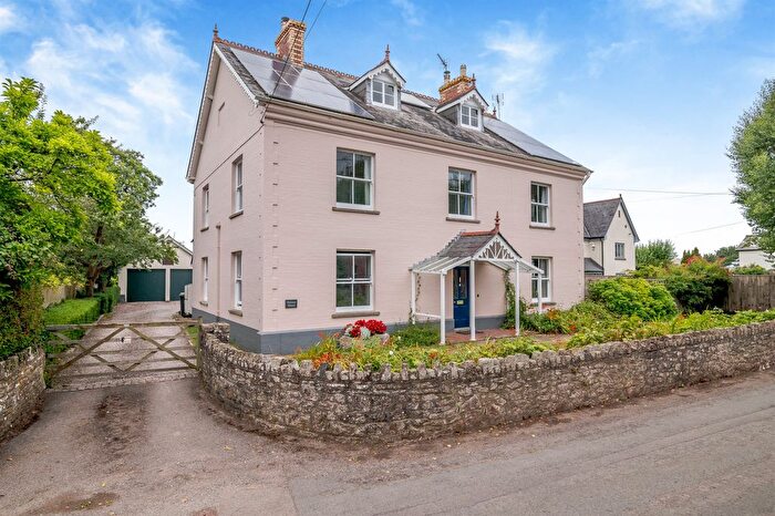 5 Bedroom Detached House For Sale In Usk, Monmouthshire, NP15