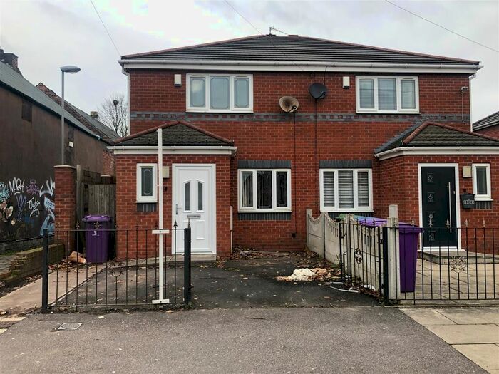 3 Bedroom End Of Terrace House To Rent In Boaler Street, Liverpool, L6
