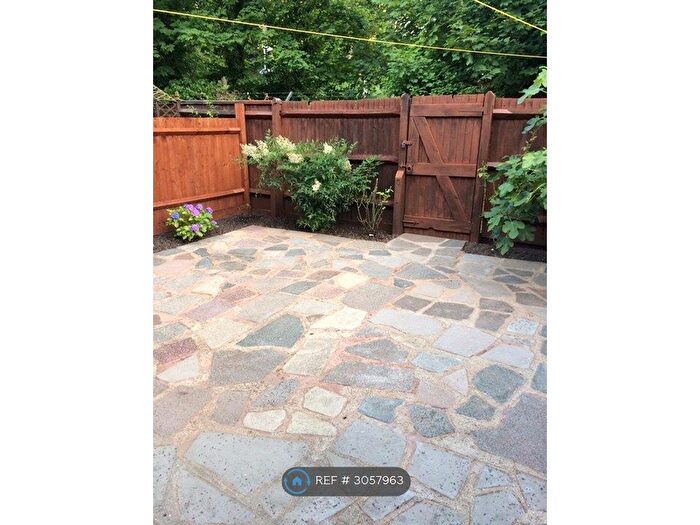 1 Bedroom Flat To Rent In Ravensbourne Avenue, Bromley, BR2