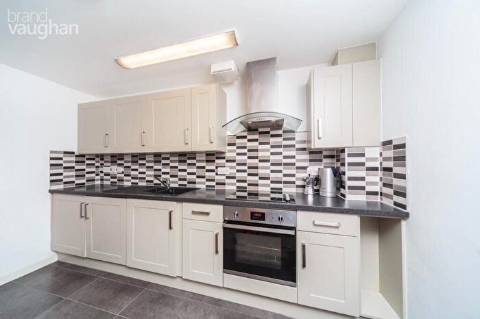 1 Bedroom Flat To Rent In Castle Street, Brighton, East Sussex, BN1