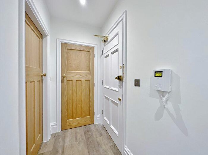 2 Bedroom Flat For Sale In Hilstone Grange, Stanley Road, Hoylake, Wirral, CH47