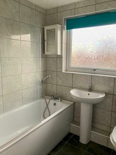 2 Bedroom Apartment To Rent In Hawthorn Chase, Lincoln, LN2