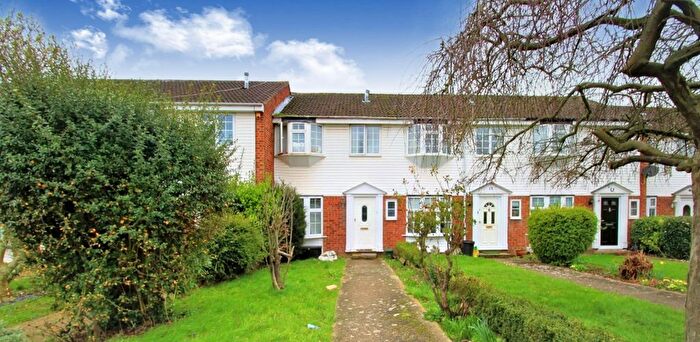 4 Bedroom Terraced House To Rent In Belgrave Mews, Uxbridge, UB8