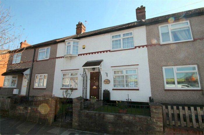 3 Bedroom Terraced House To Rent In Highfield Road, London, N21