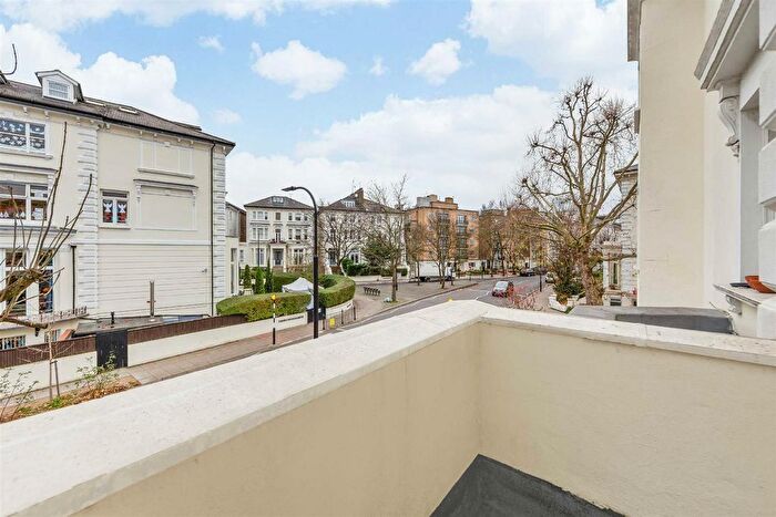 2 Bedroom Flat For Sale In Buckland Crescent, Belsize Park, London, NW3