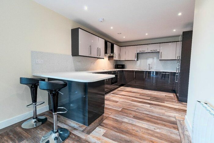 3 Bedroom Flat To Rent In Harrow Street, Sheffield, S11