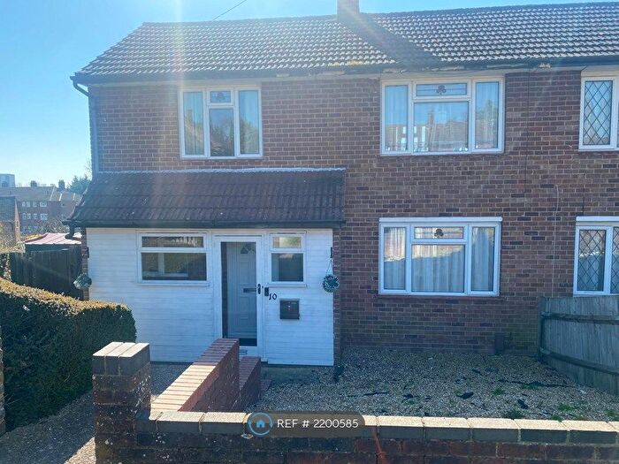 2 Bedroom Semi-Detached House To Rent In Copley Close, Redhill, RH1
