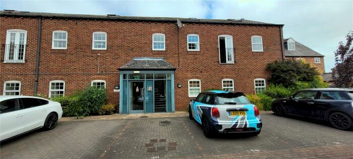 2 Bedroom Apartment To Rent In Flemingate Court, Beverley, East Riding Of Yorkshi, HU17