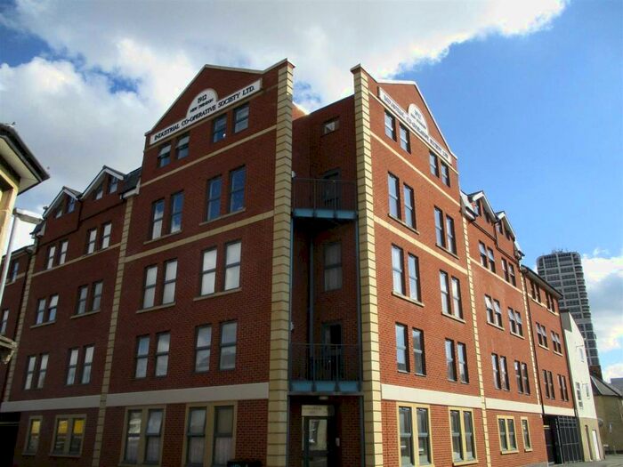 2 Bedroom Flat To Rent In Swindon, SN1