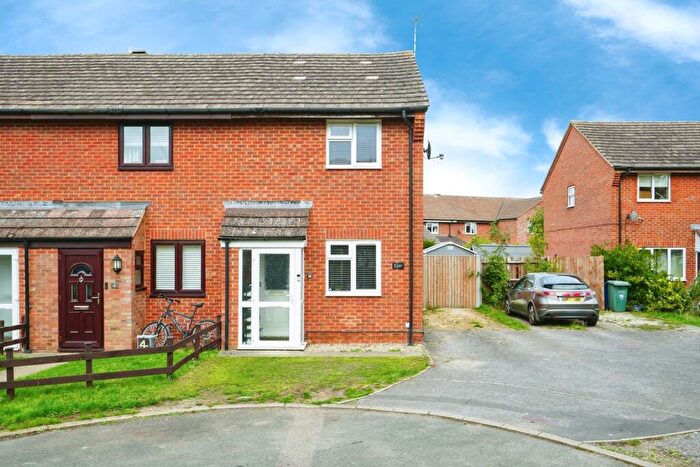 2 Bedroom Terraced House For Sale In Gaydon Walk, Bicester, Oxfordshire, OX26