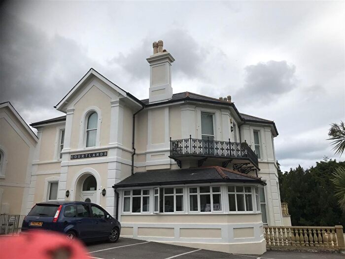 2 Bedroom Flat To Rent In Rawlyn Road, Torquay, TQ2