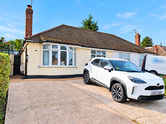 2 Bedroom Semi-Detached Bungalow For Sale In Sherwood Crescent, Benfleet, Essex, SS7