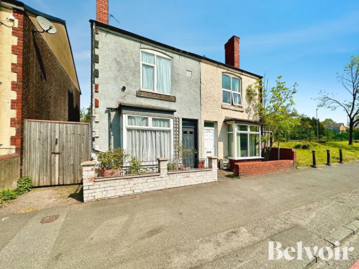 2 Bedroom Semi-Detached House For Sale In Wolverhampton Road, Birchills, Walsall, WS2