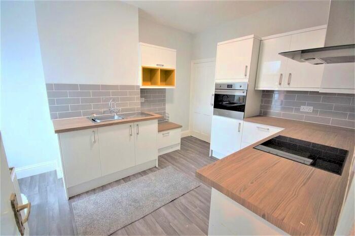 2 Bedroom Flat To Rent In Linden Road, Bournville, Birmingham, B30