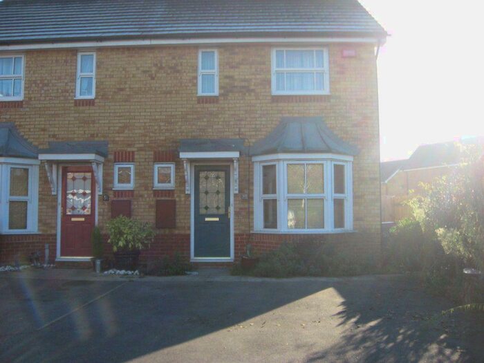 2 Bedroom House To Rent In Eltham Avenue, Cippenham, SL1