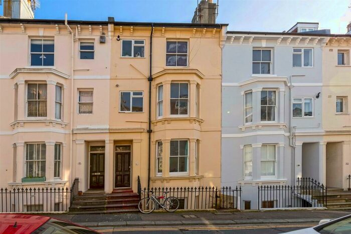 1 Bedroom Flat To Rent In Lansdowne Street, Hove, BN3