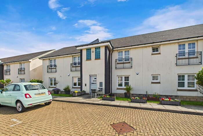 3 Bedroom Flat For Sale In Belfast Quay, Irvine, KA12