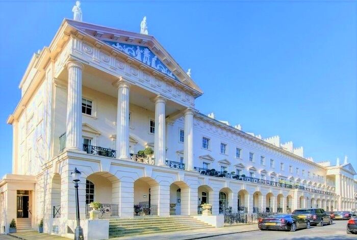 5 Bedroom Property To Rent In Hanover Terrace, London, NW1