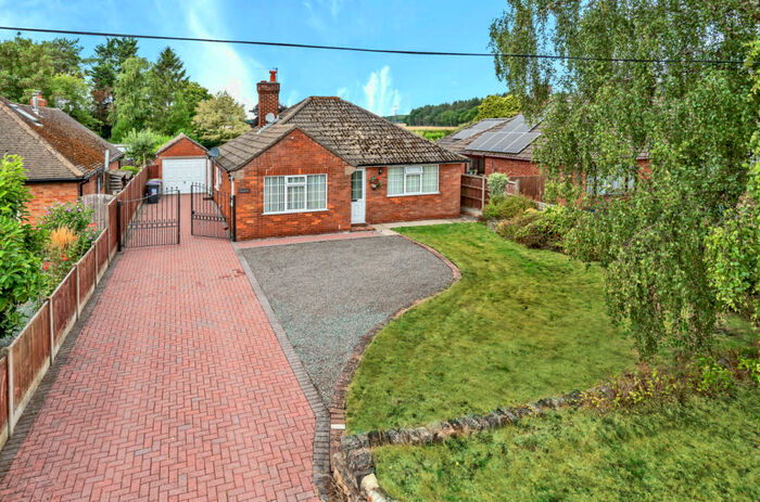 2 Bedroom Detached Bungalow For Sale In Doddington Road, Whisby, LN6