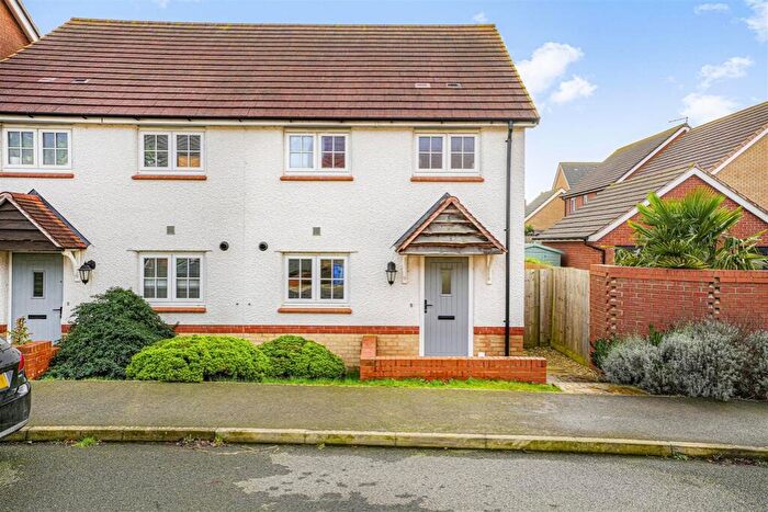2 Bedroom Semi-Detached House For Sale In Cransley Street, Broughton, NN14